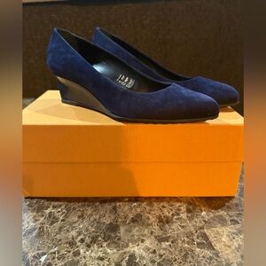 NWT. Tod's. Oxford Blue Suede Wedges. Size 6.5 (36.5).